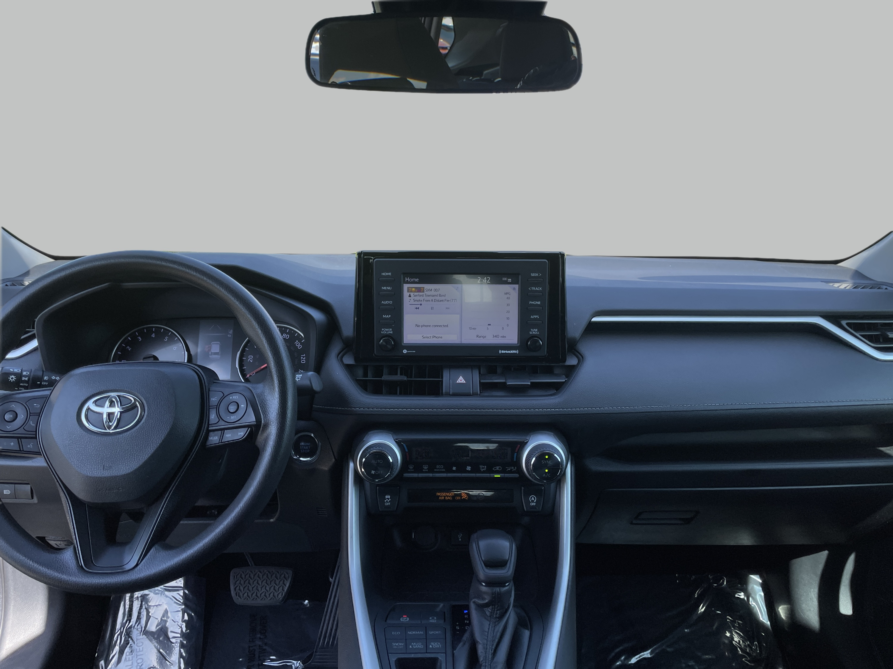 2021 Toyota RAV4 XLE photo 7
