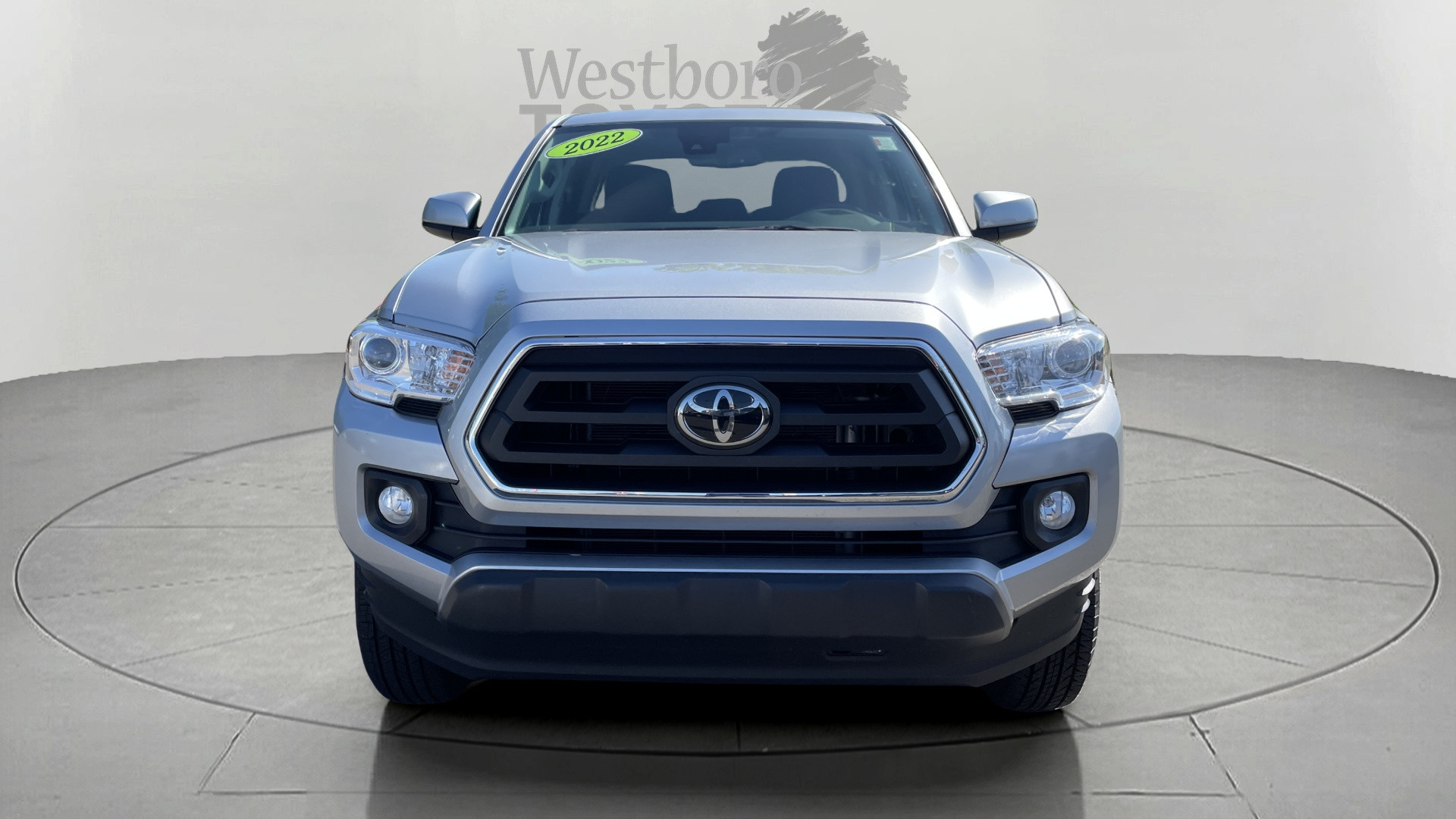 2022 Toyota Tacoma SR5 photo 2