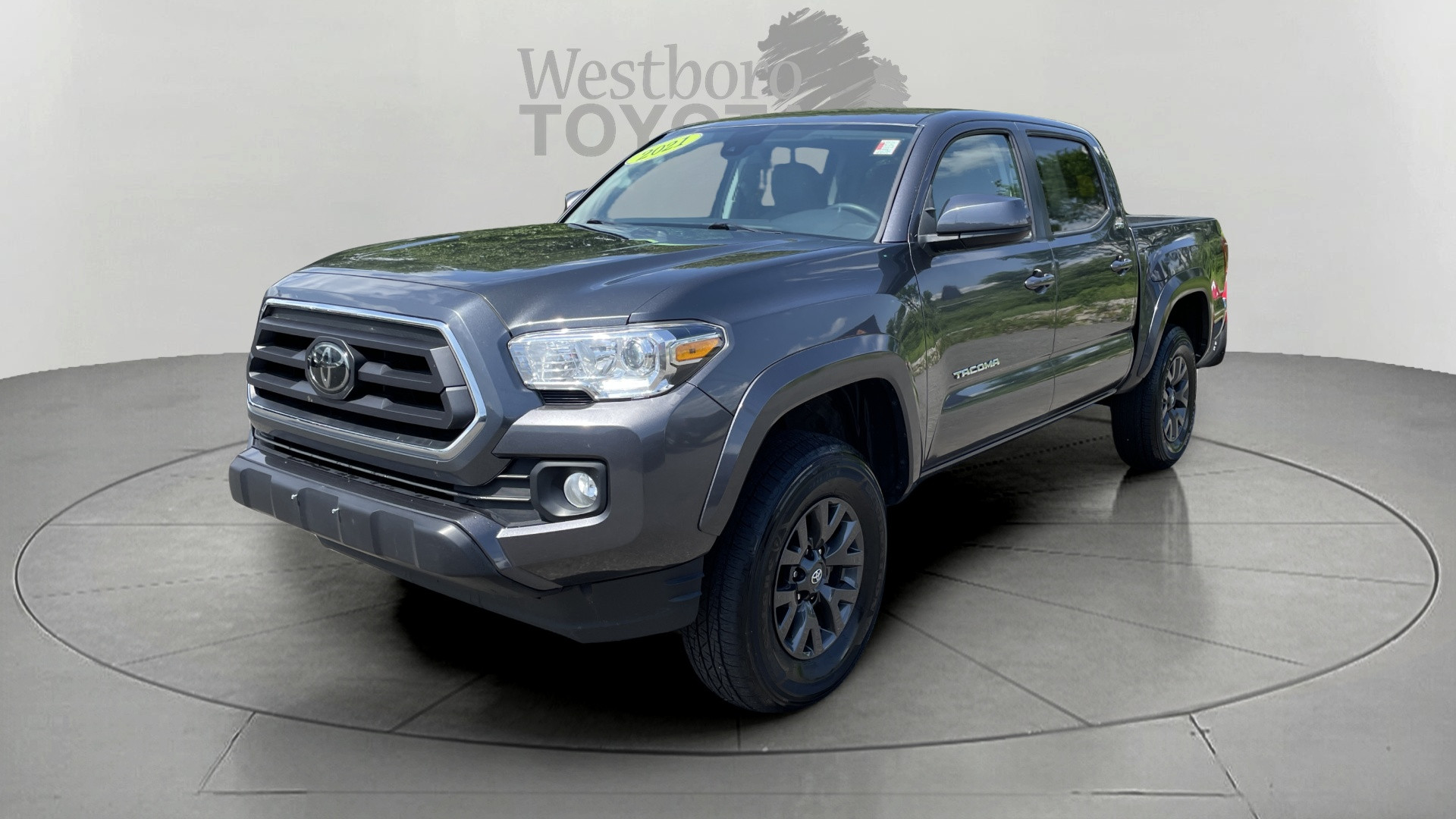 2021 Toyota Tacoma SR5 photo 3