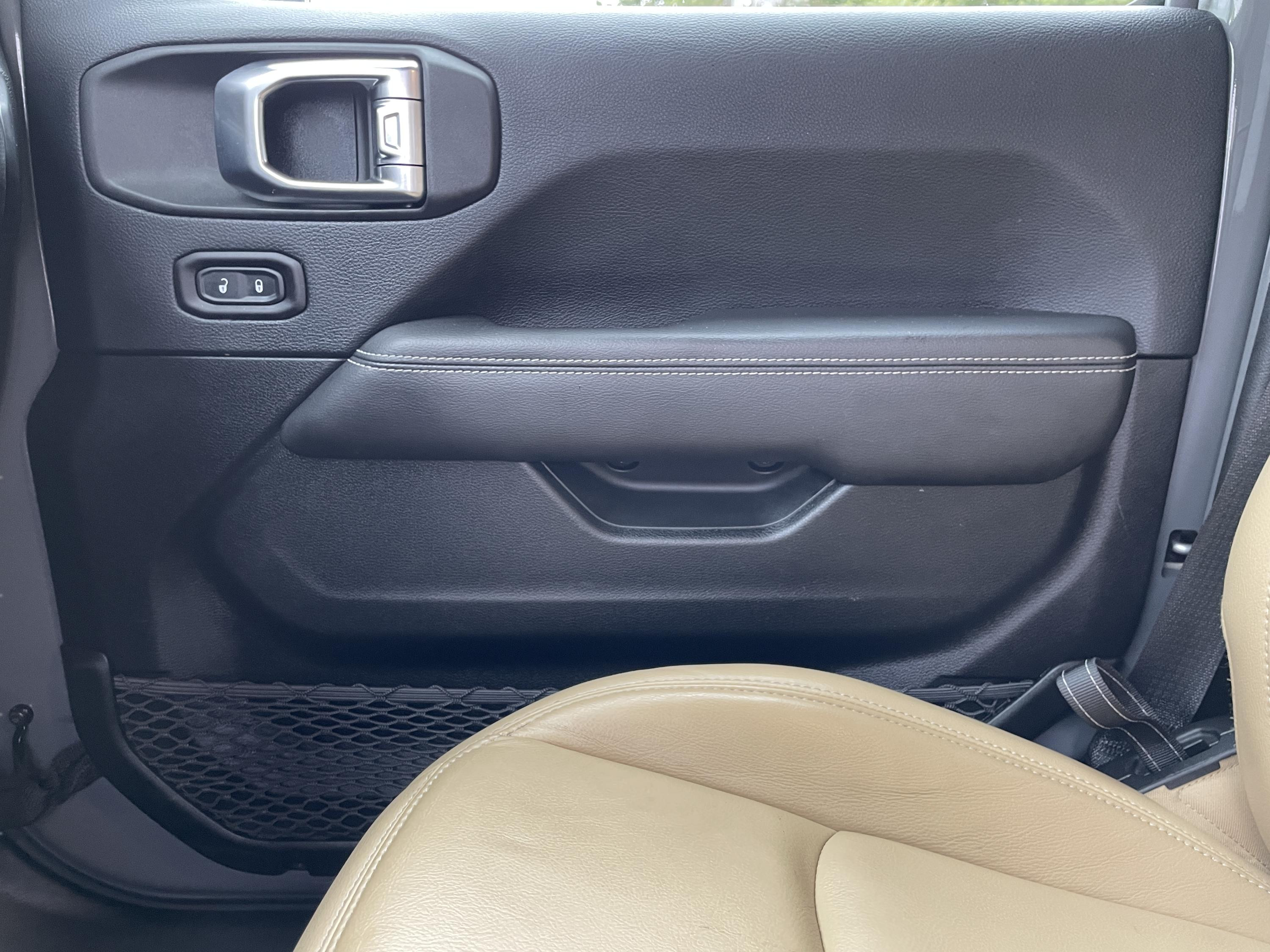 2019 Jeep Wrangler Unlimited Rubicon photo 15