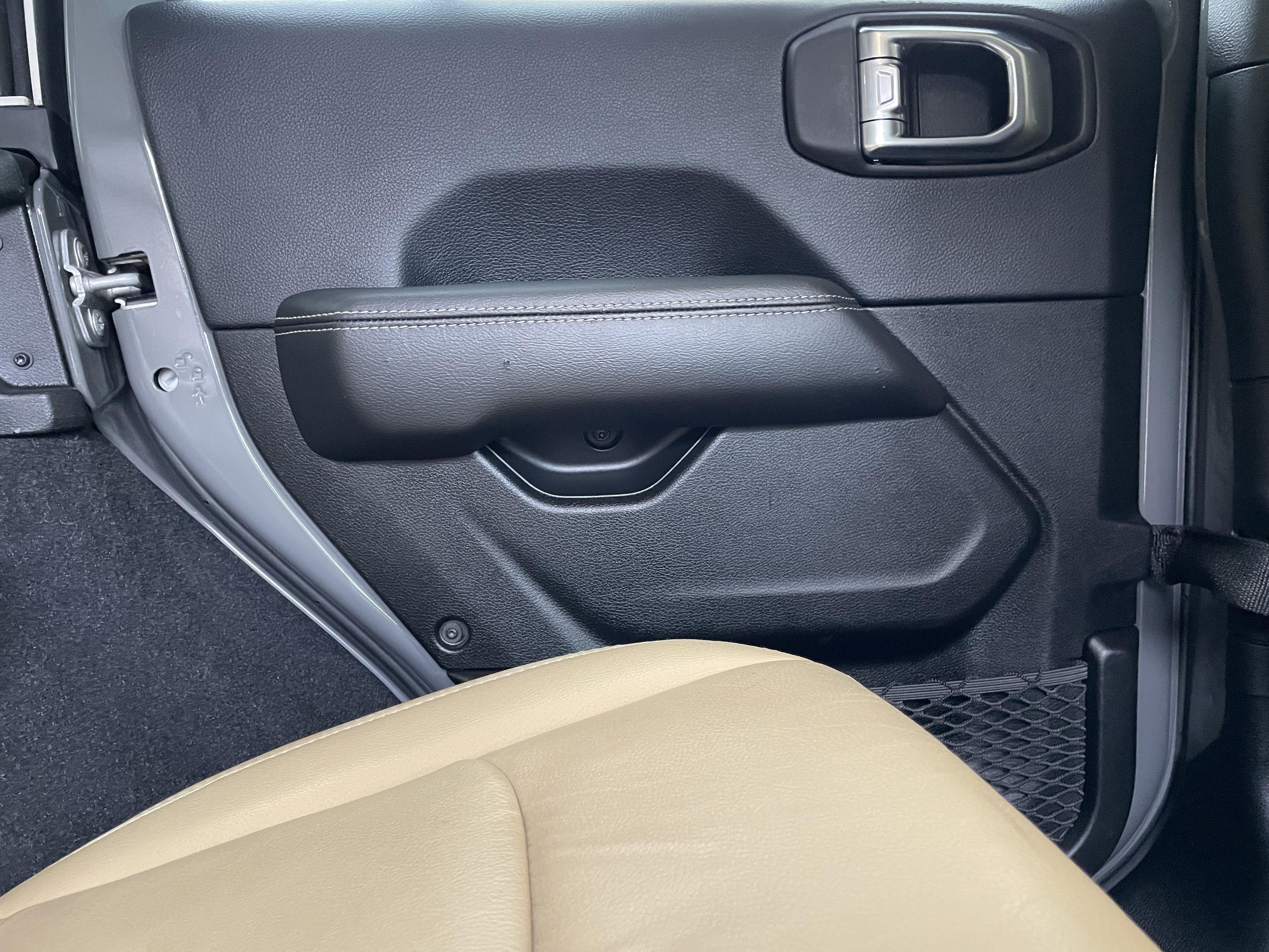 2019 Jeep Wrangler Unlimited Rubicon photo 14