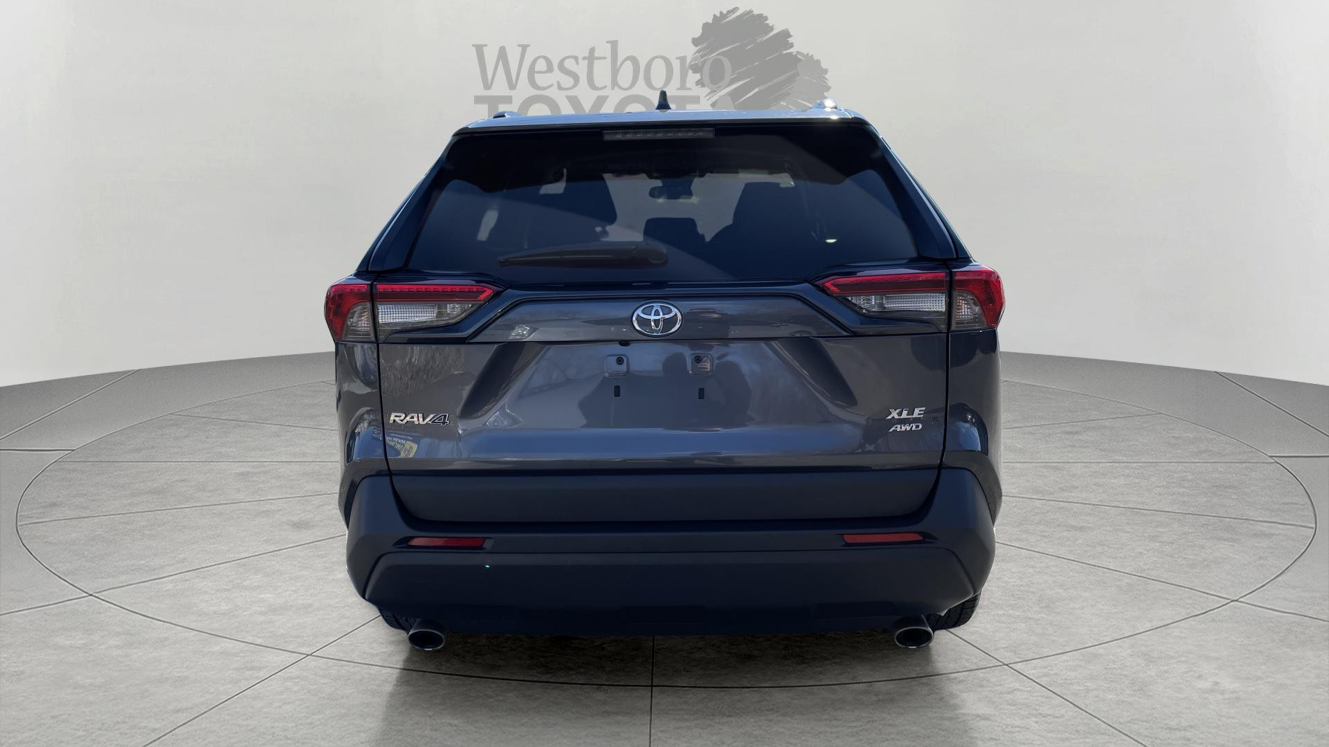 2022 Toyota RAV4 XLE photo 6