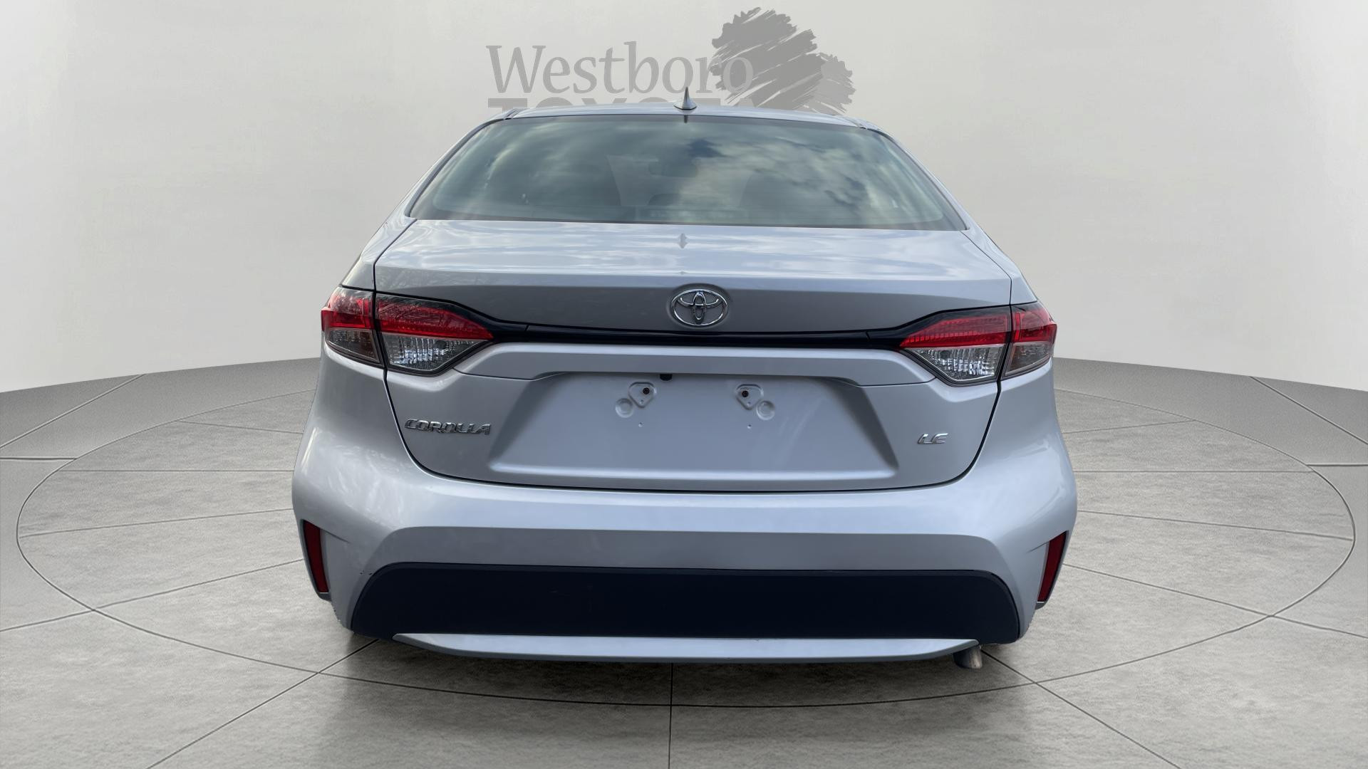 2021 Toyota Corolla LE photo 6