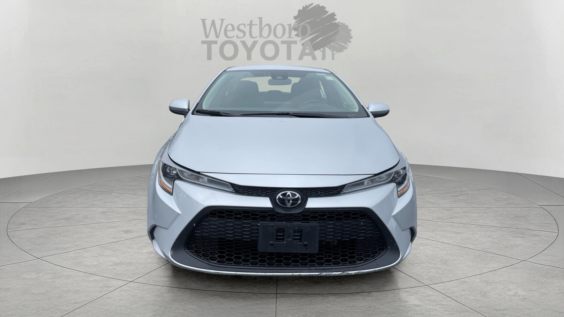 2022 Toyota Corolla LE photo 2