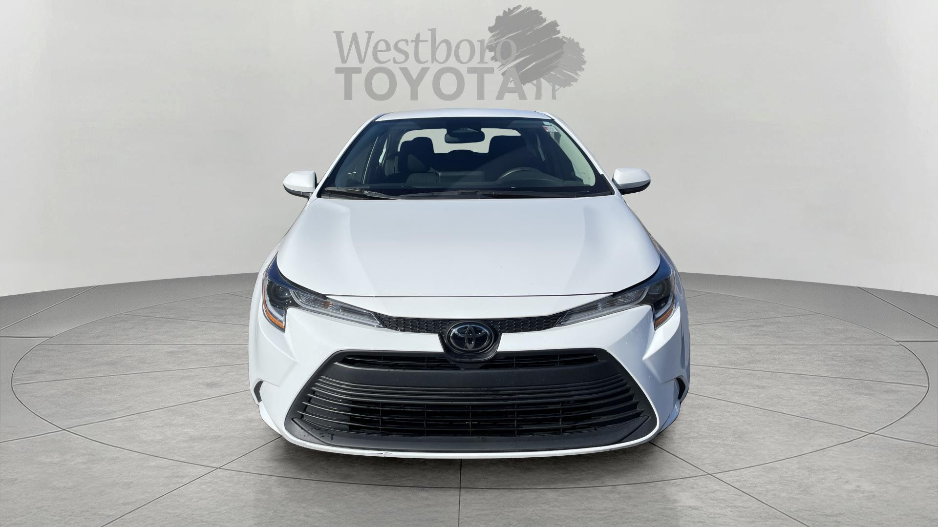 2023 Toyota Corolla LE photo 2
