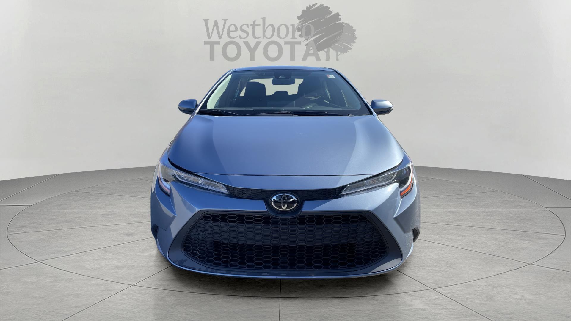 2022 Toyota Corolla LE photo 2