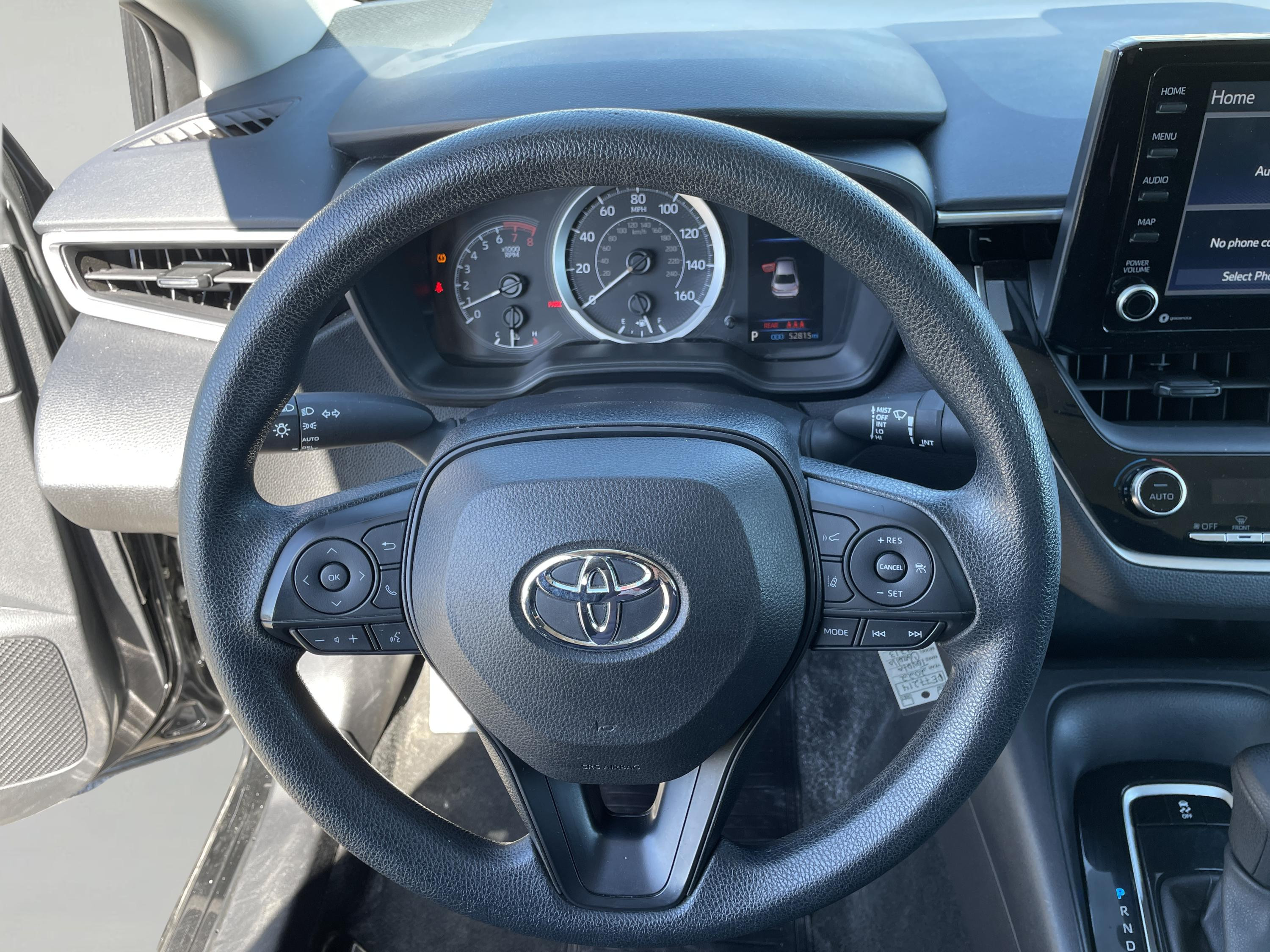 2022 Toyota Corolla LE photo 10