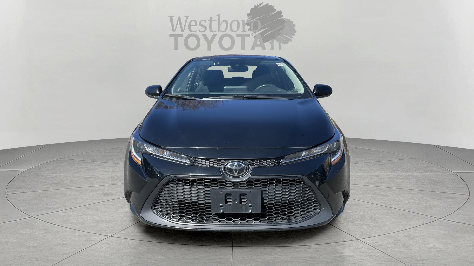 2022 Toyota Corolla LE photo 2