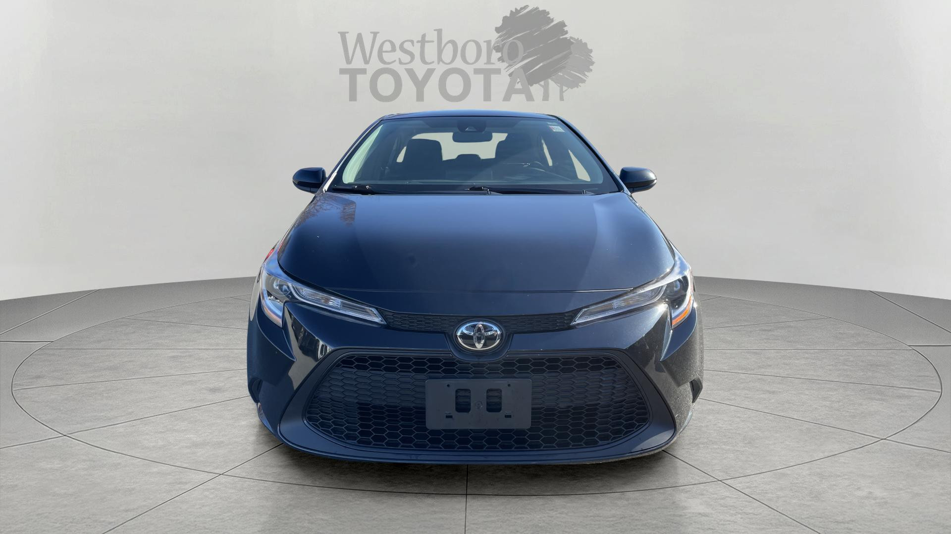 2022 Toyota Corolla LE photo 2