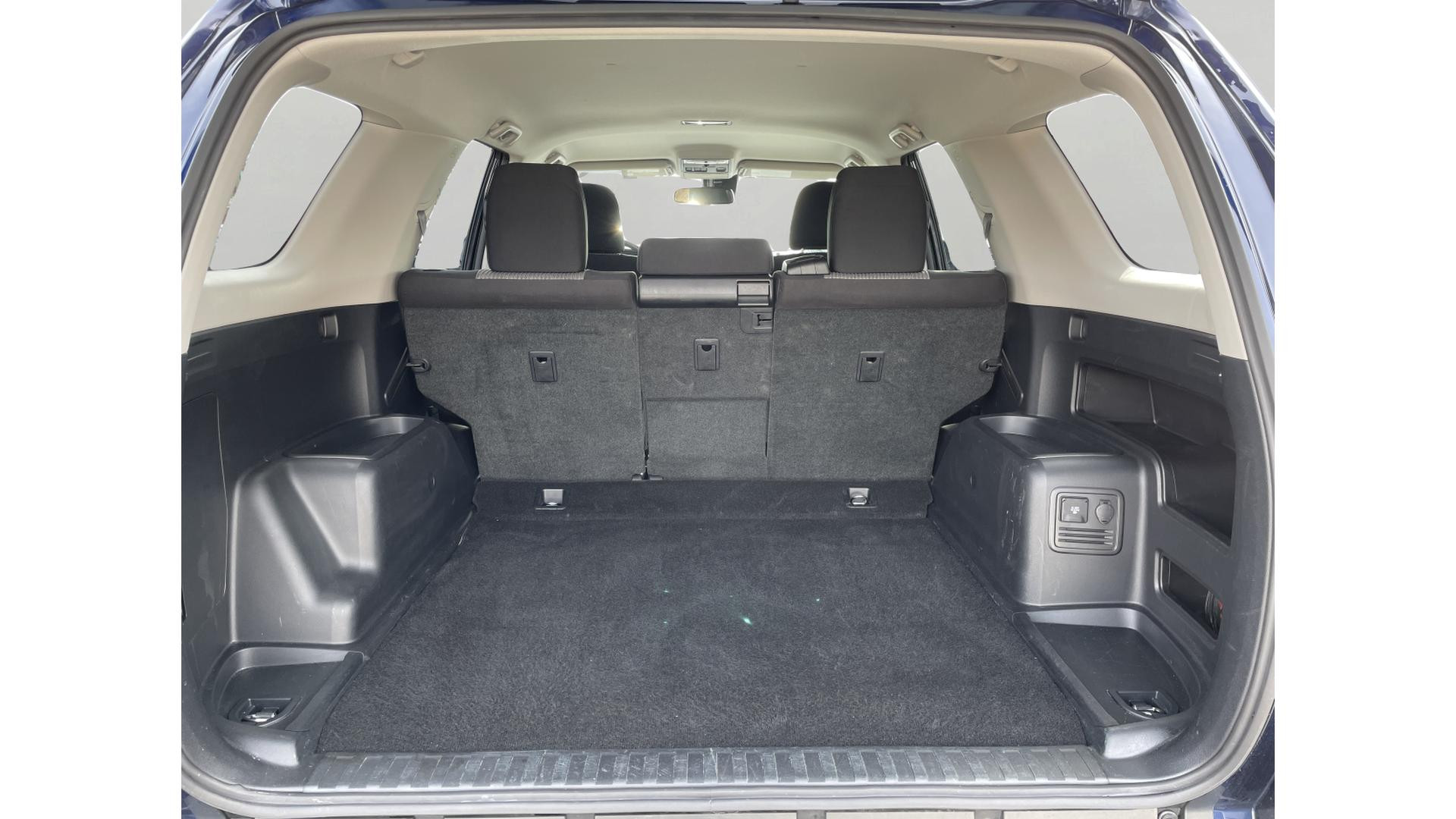2024 Toyota 4Runner SR5 photo 9