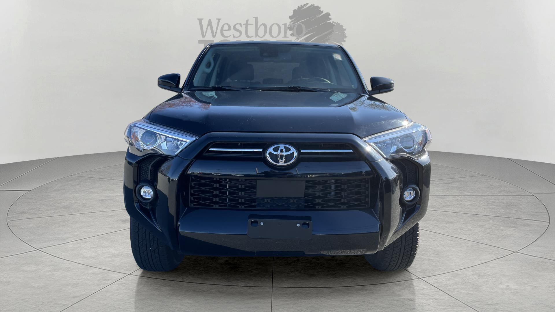 2024 Toyota 4Runner SR5 photo 2