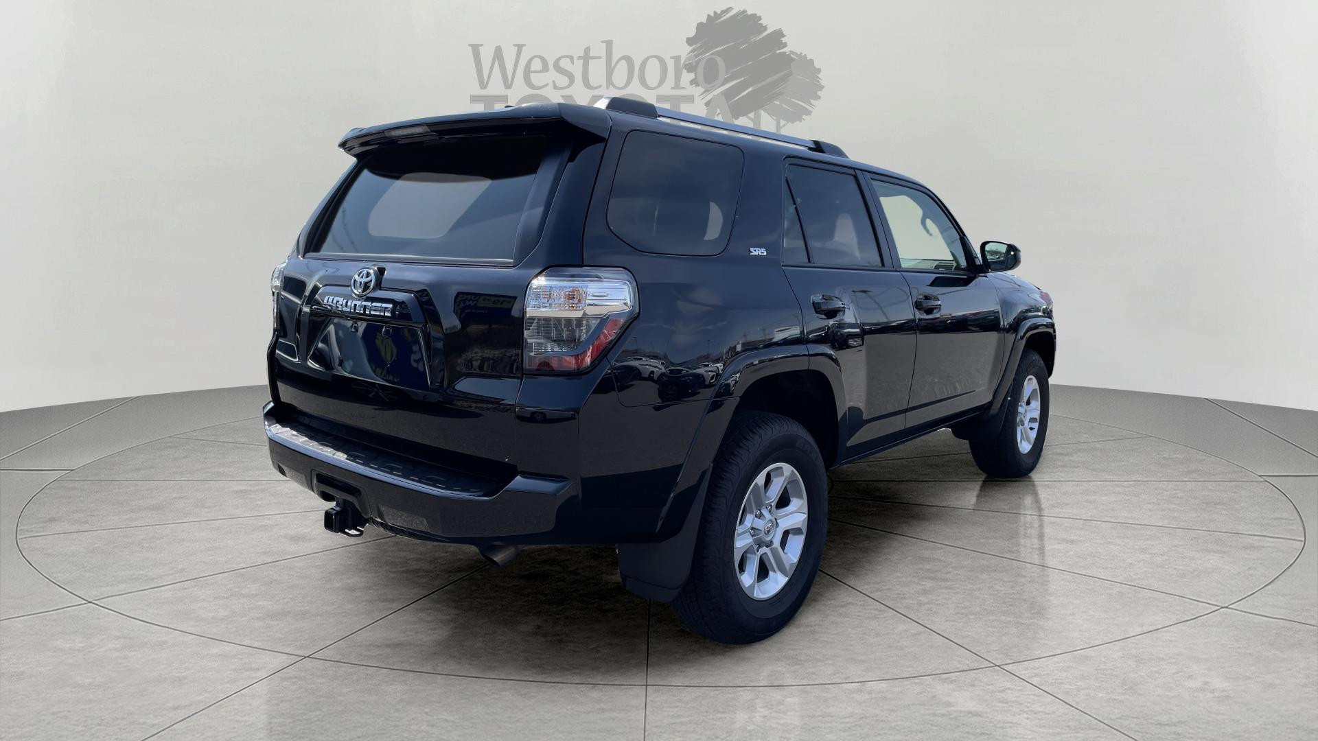 2024 Toyota 4Runner SR5 photo 7
