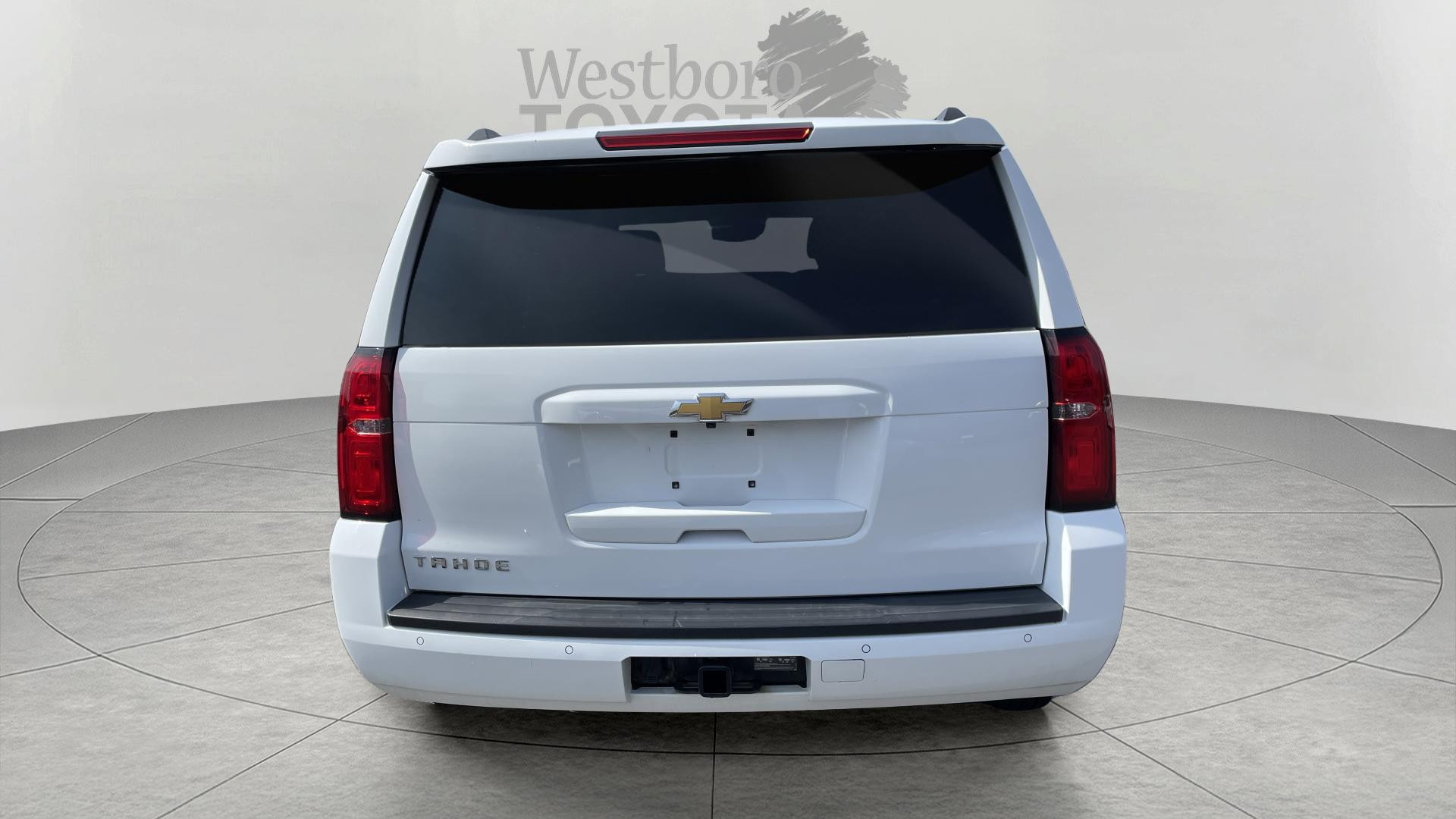 2017 Chevrolet Tahoe LT photo 6