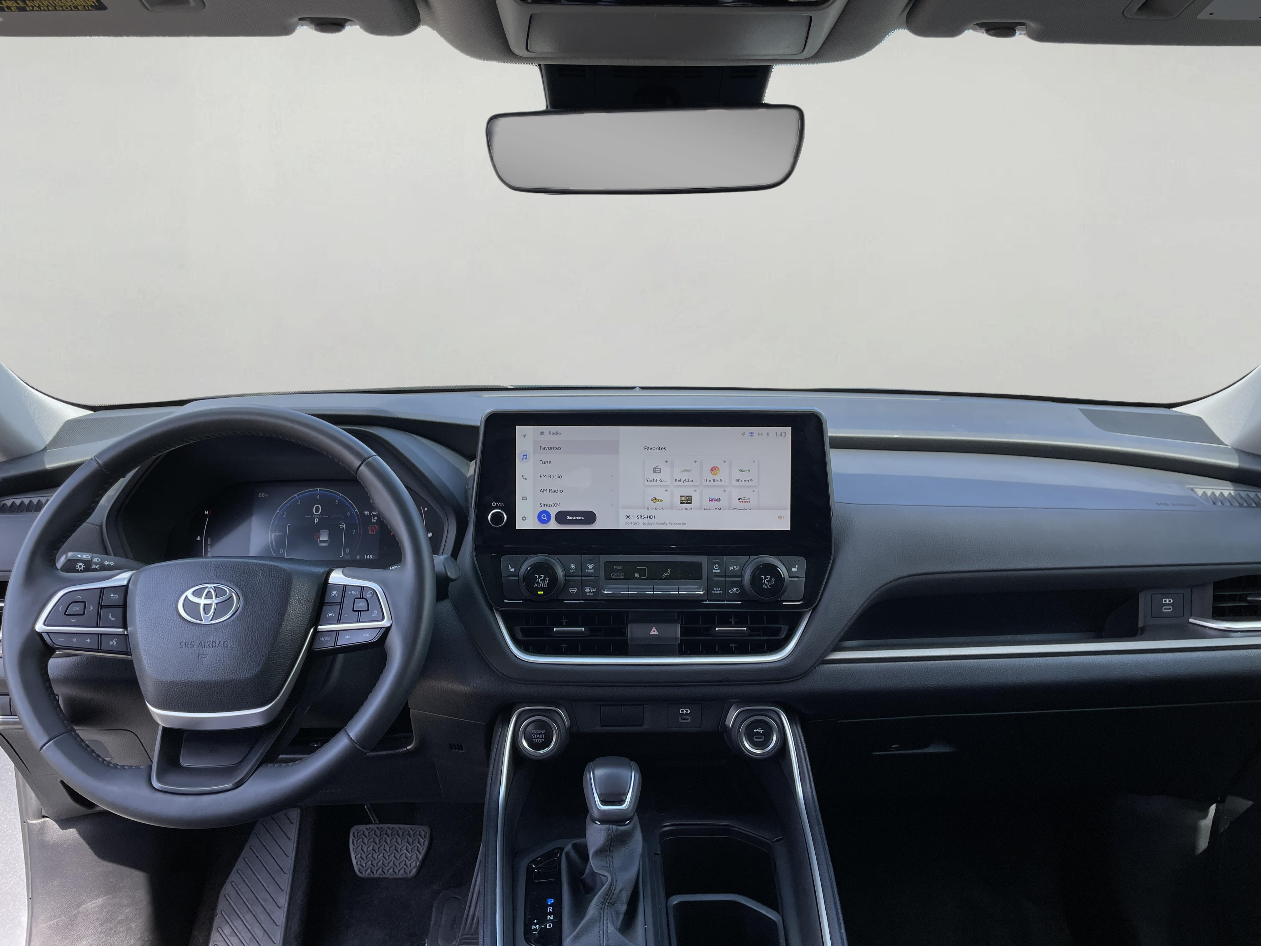 2024 Toyota Grand Highlander XLE photo 8