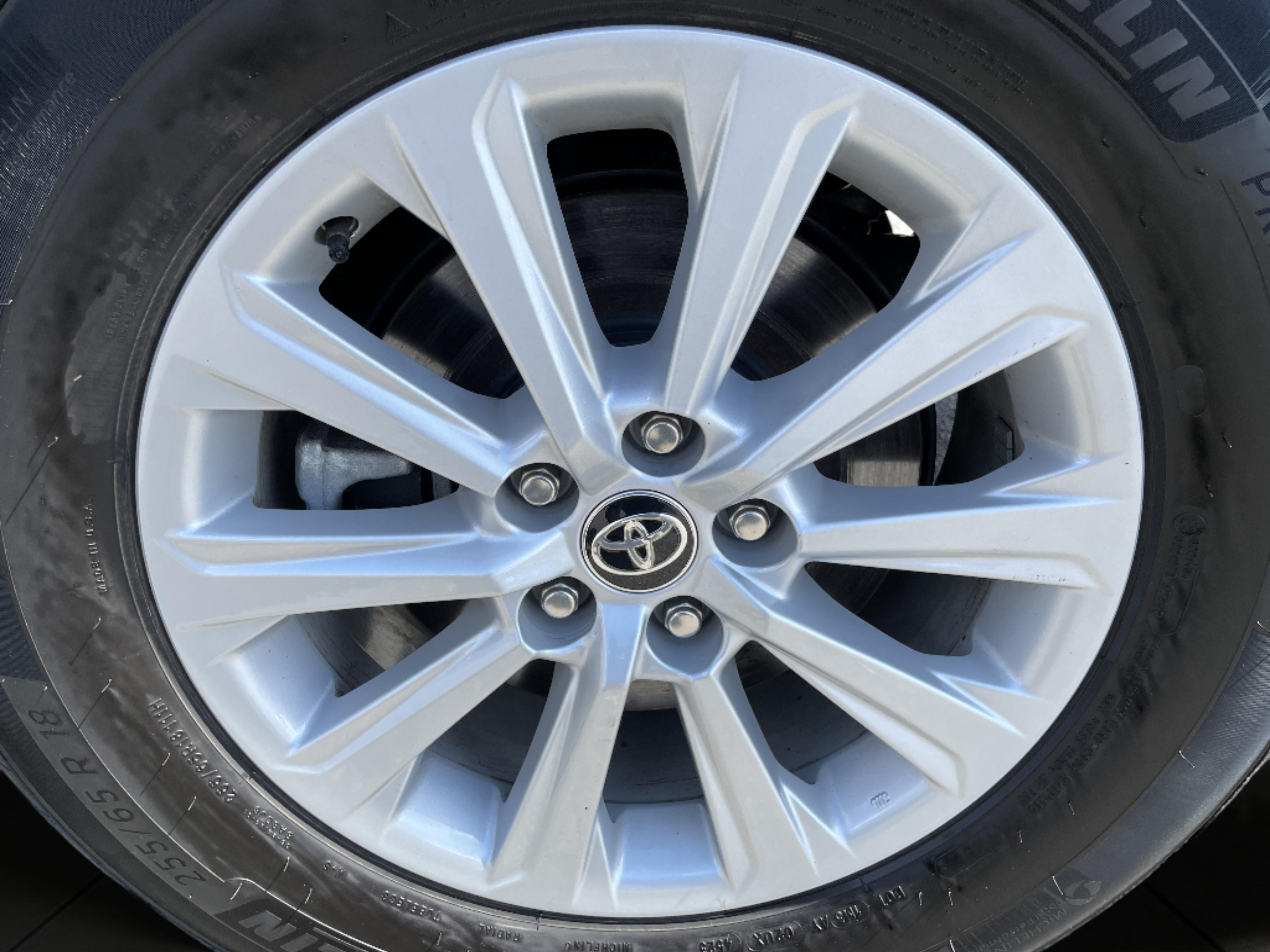 2024 Toyota Grand Highlander XLE photo 10