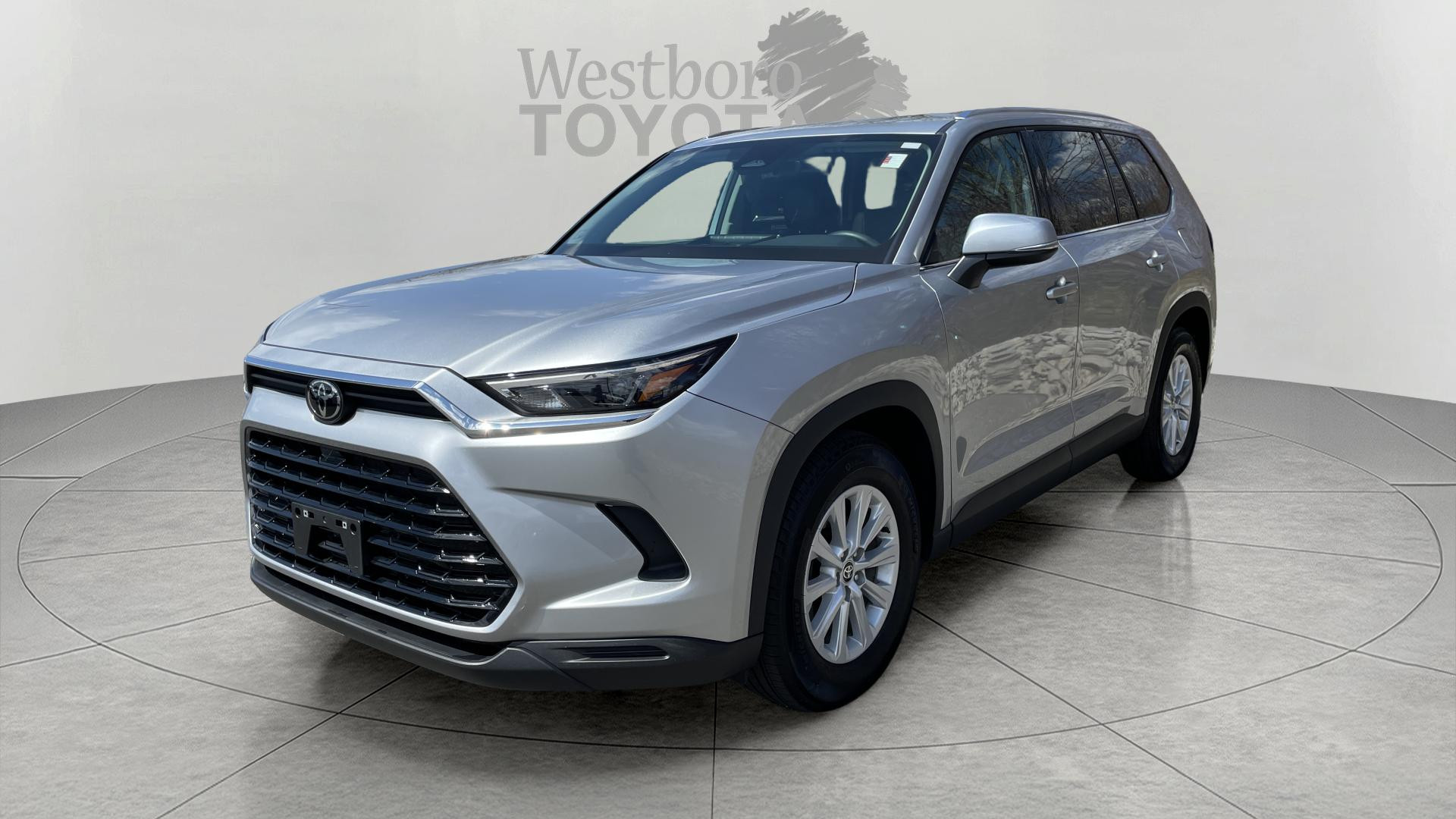 2024 Toyota Grand Highlander XLE photo 3