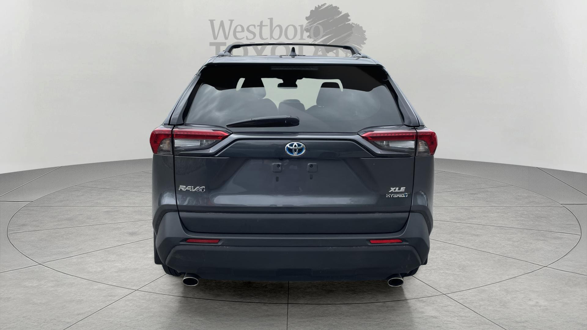 2023 Toyota RAV4 XLE photo 4