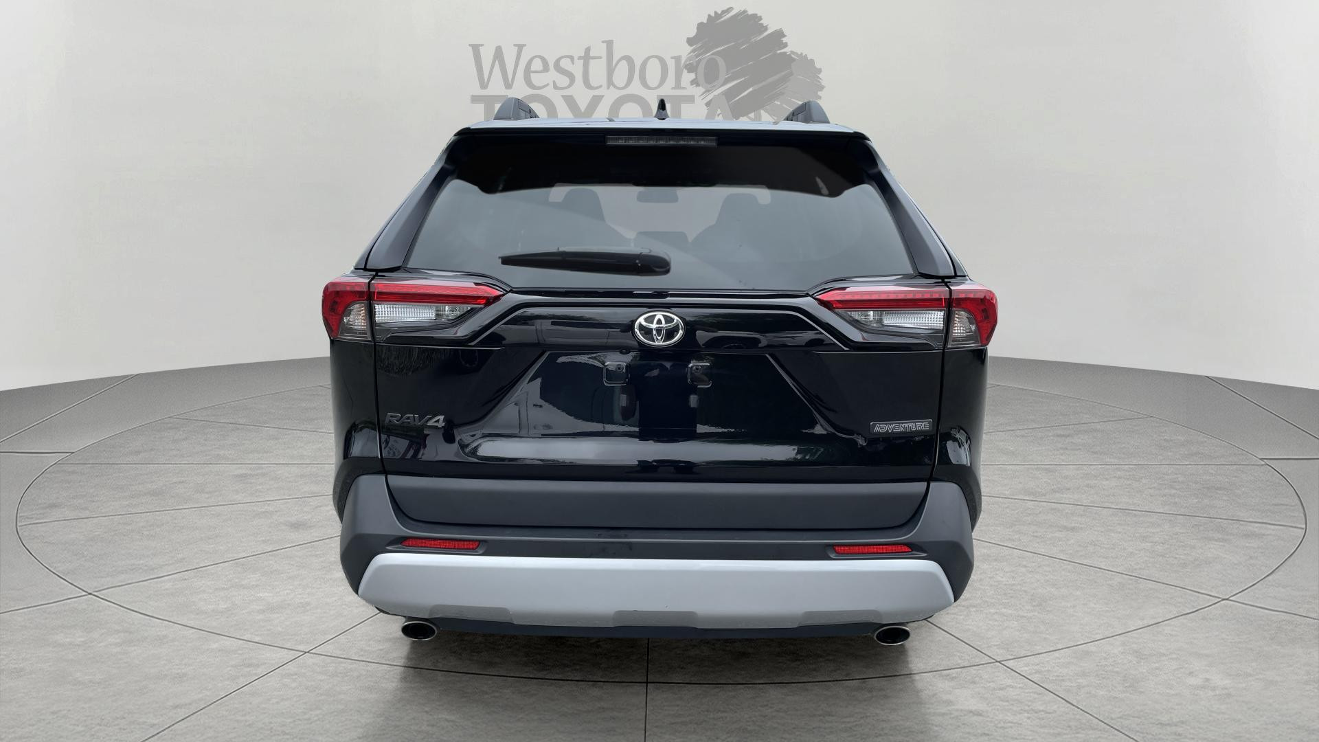 2024 Toyota RAV4 Adventure photo 4
