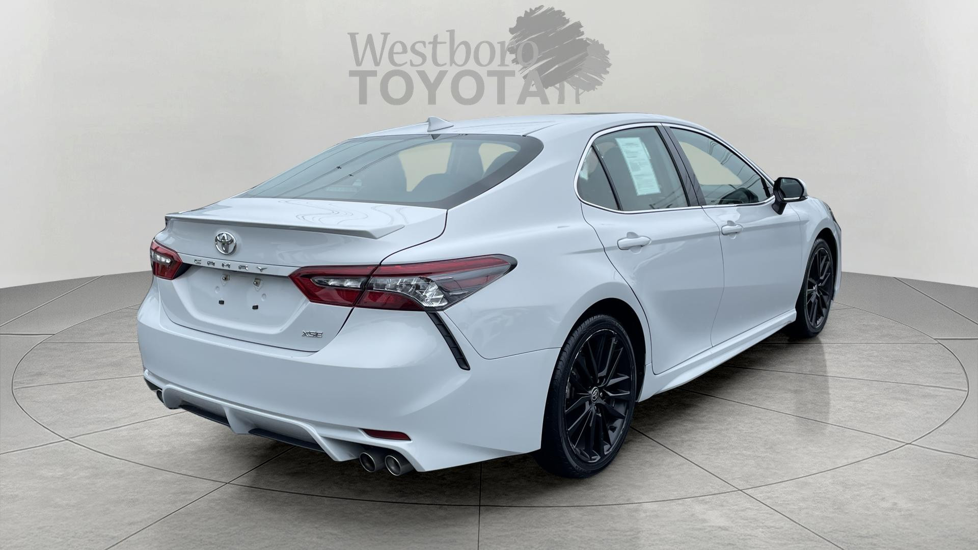 2023 Toyota Camry XSE photo 5