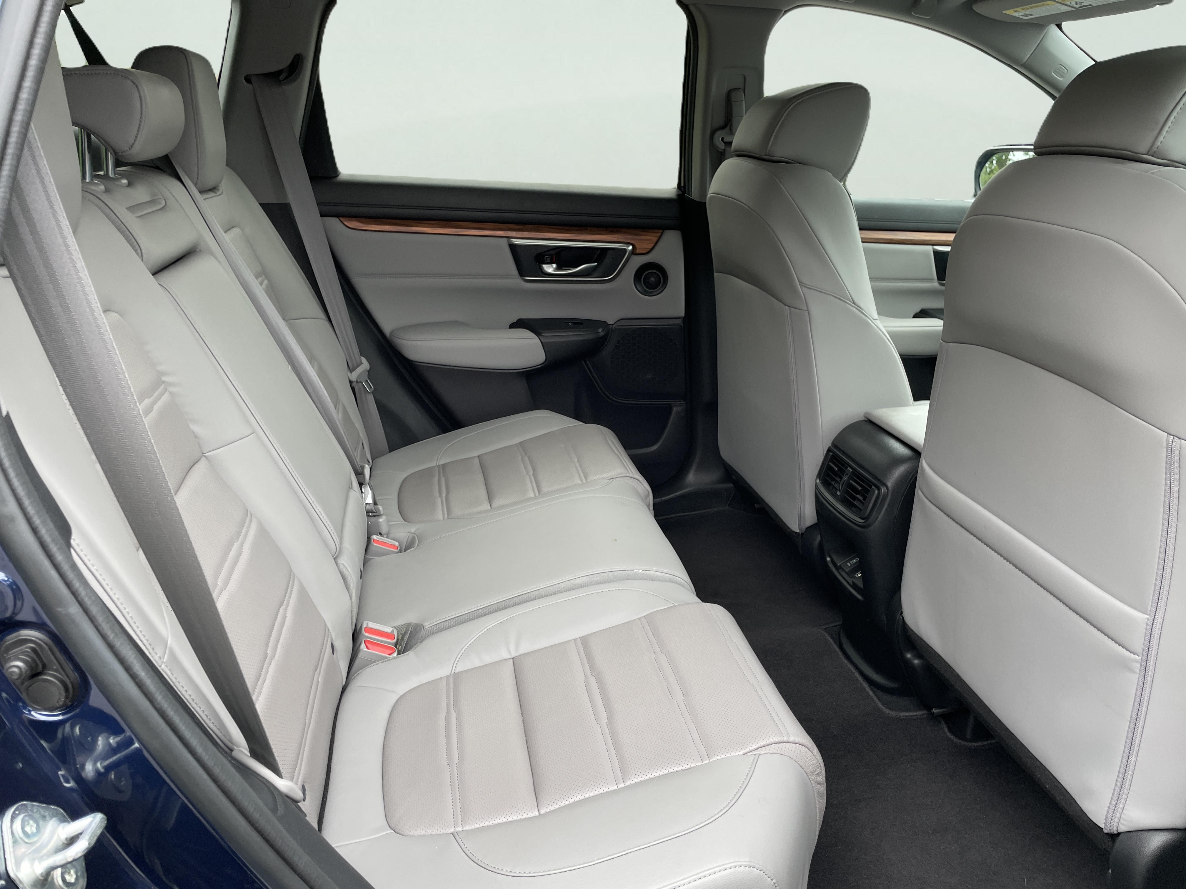 2022 Honda CR-V Hybrid EX-L photo 9