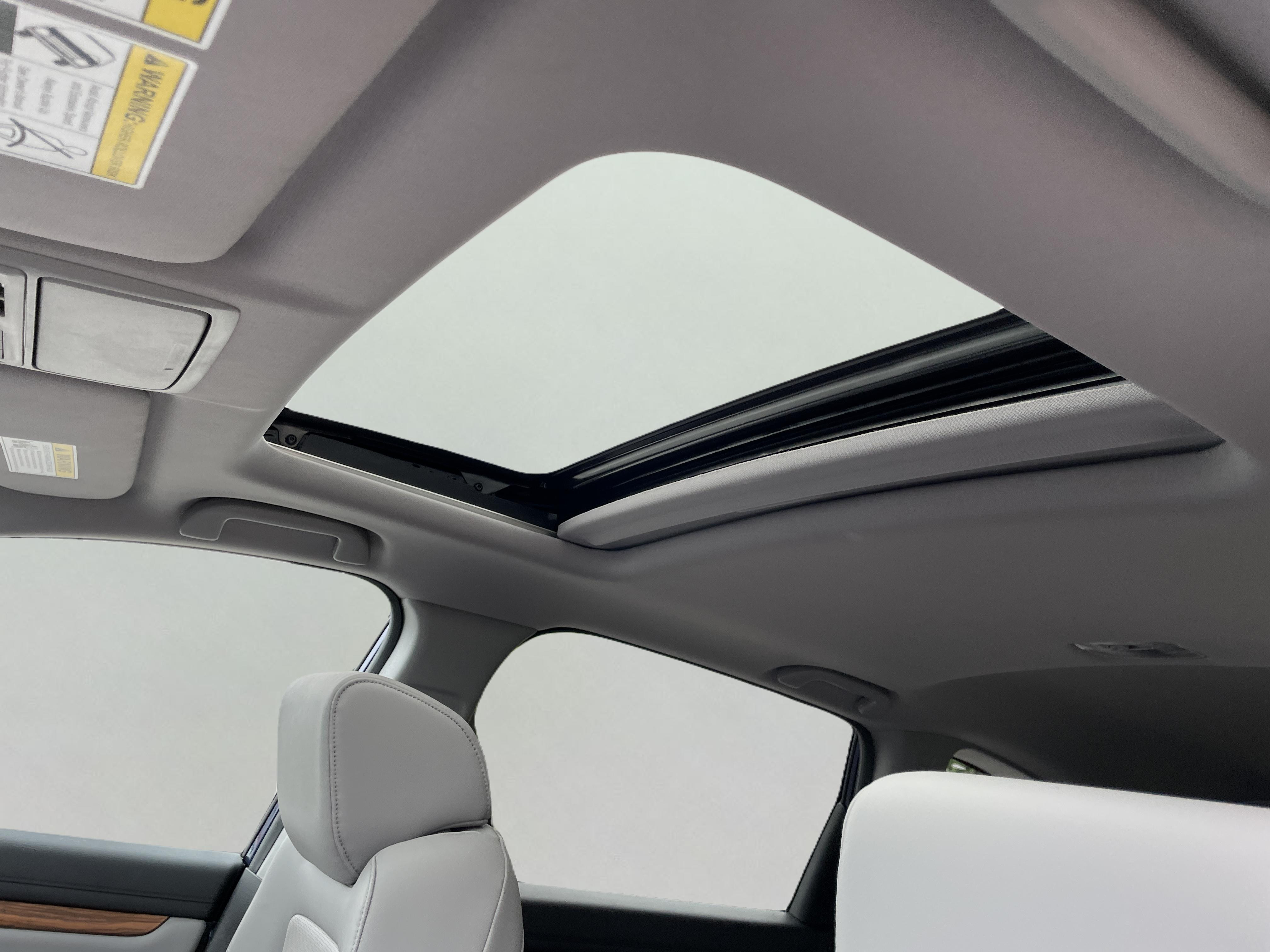 2022 Honda CR-V Hybrid EX-L photo 17