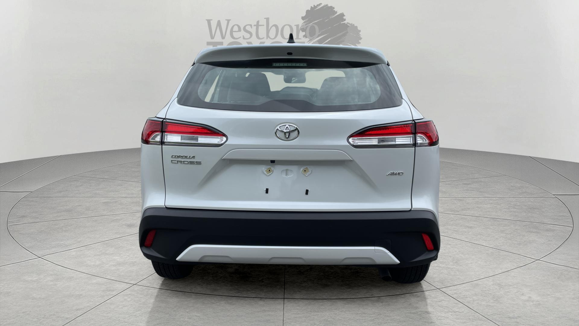2024 Toyota Corolla Cross L photo 5