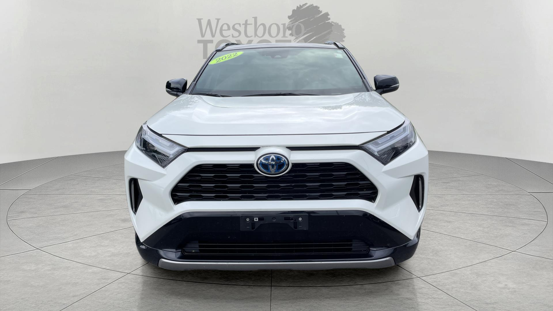 2022 Toyota RAV4 XSE photo 2