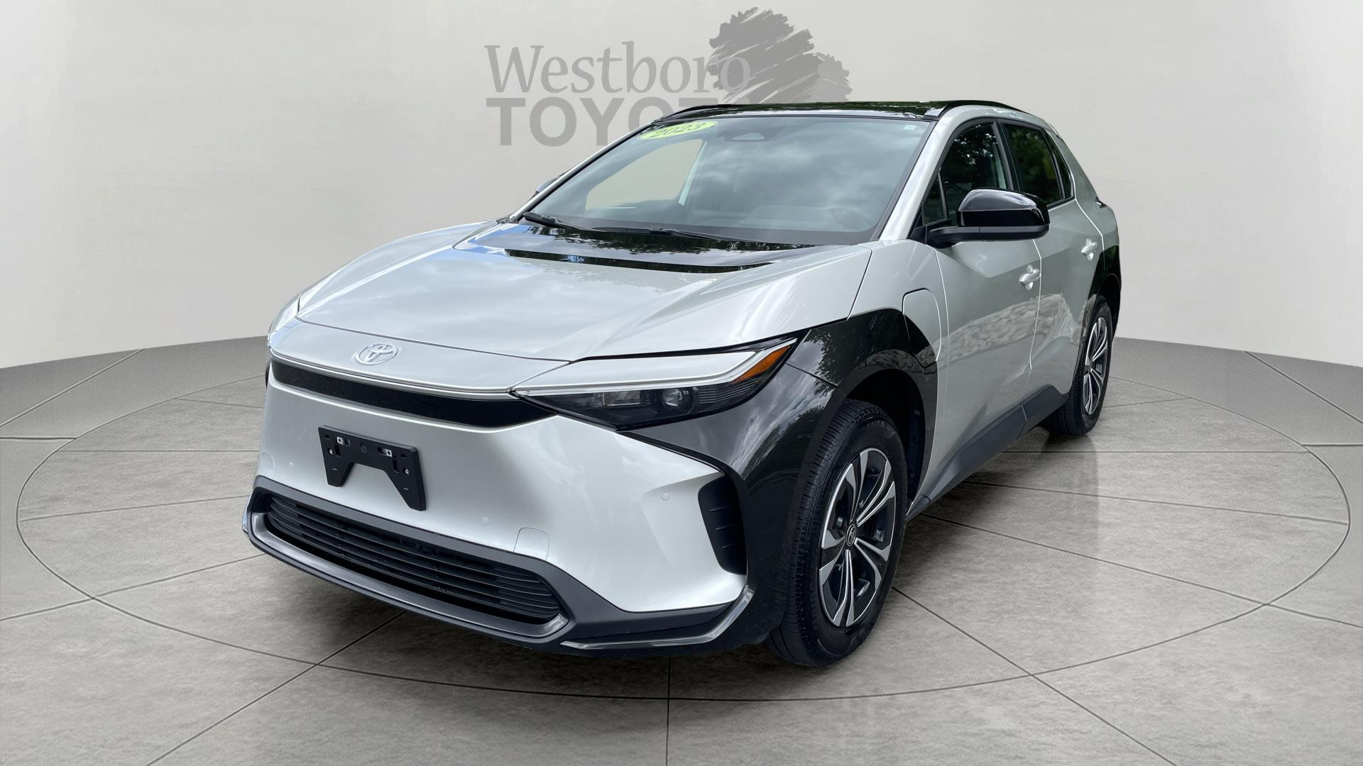 2023 Toyota bZ4X Limited photo 3