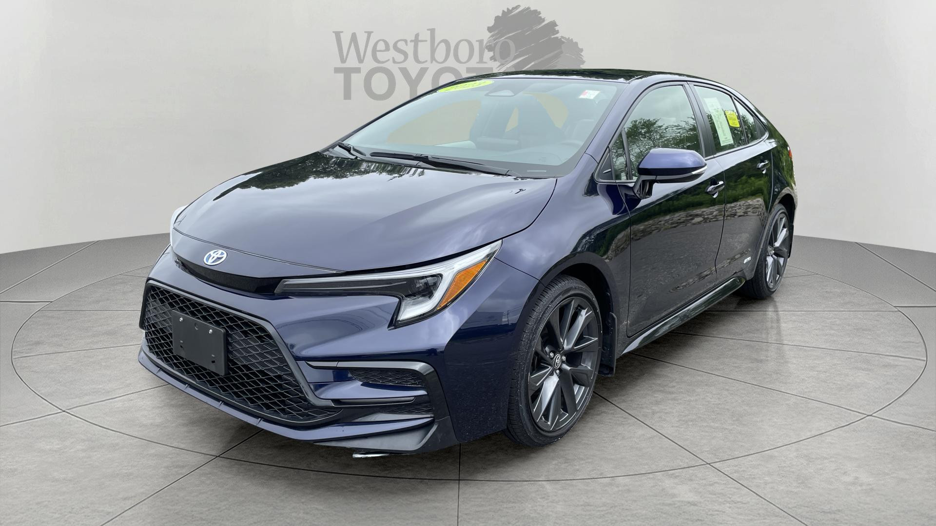 2023 Toyota Corolla SE photo 3