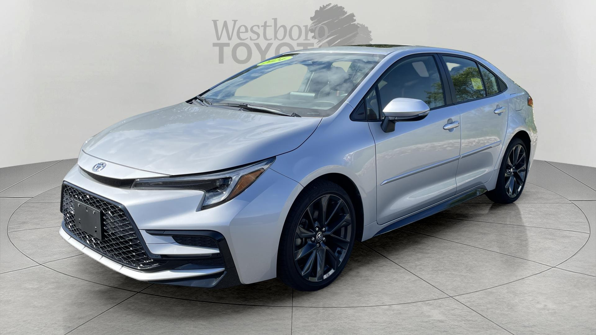 2024 Toyota Corolla SE Premium photo 3