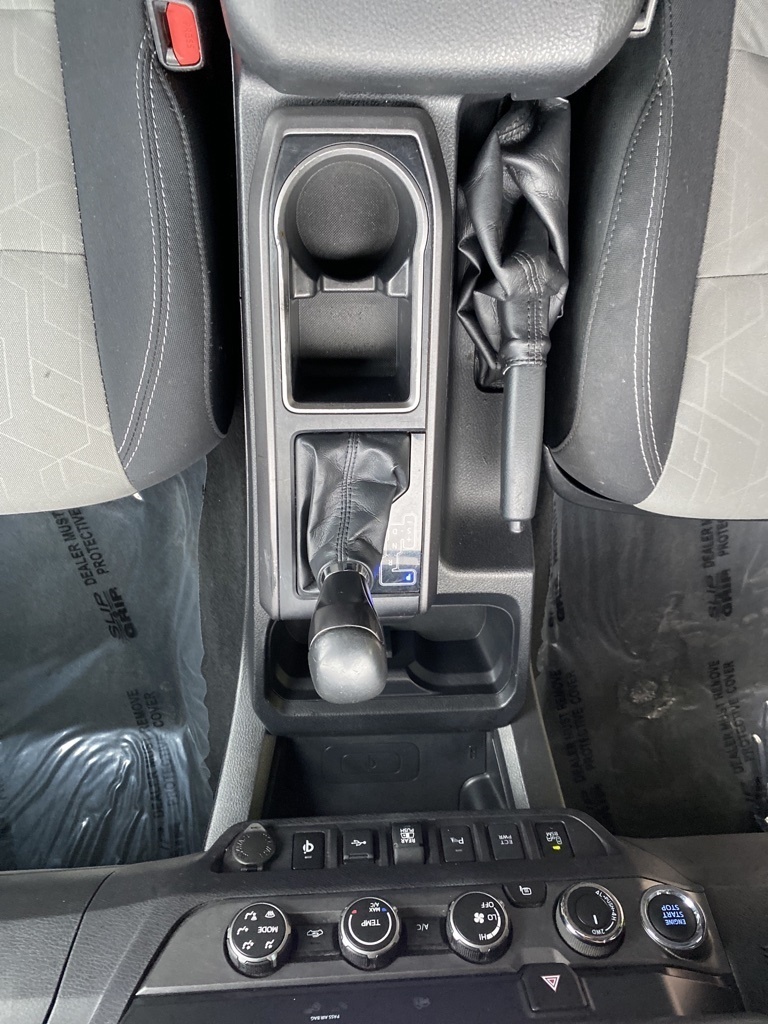 2020 Toyota Tacoma TRD Off-Road photo 20
