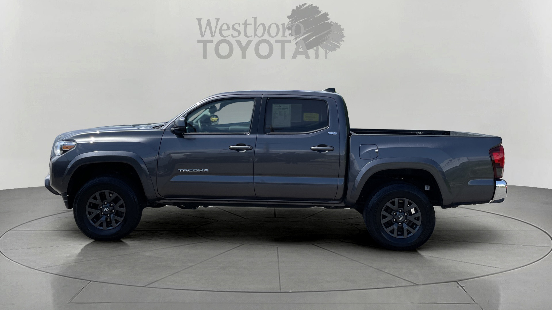 2021 Toyota Tacoma SR5 photo 4