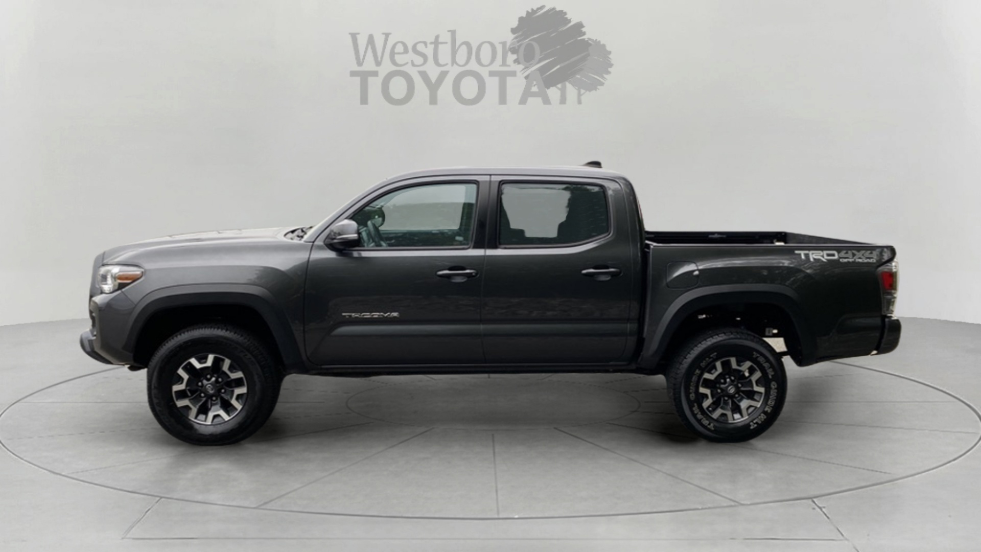 2020 Toyota Tacoma TRD Off-Road photo 5