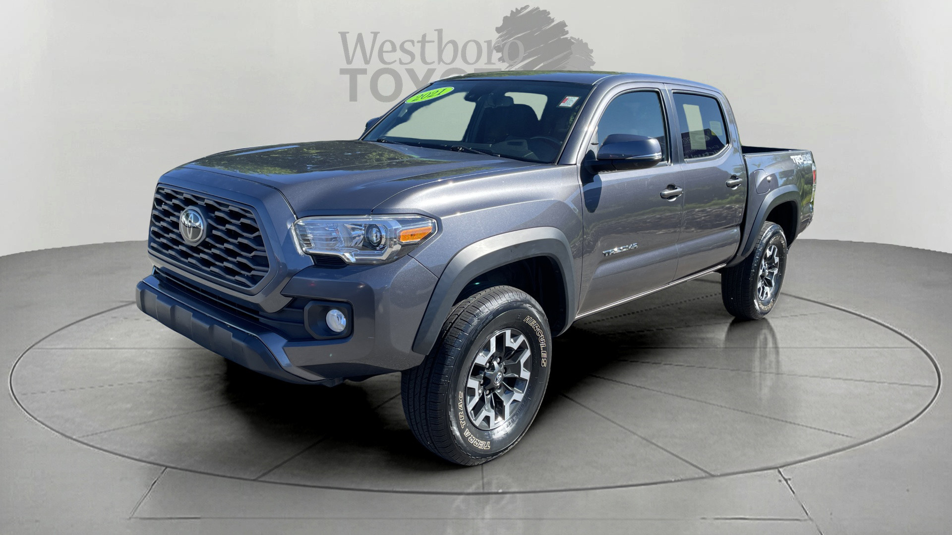 2021 Toyota Tacoma TRD Off-Road photo 3