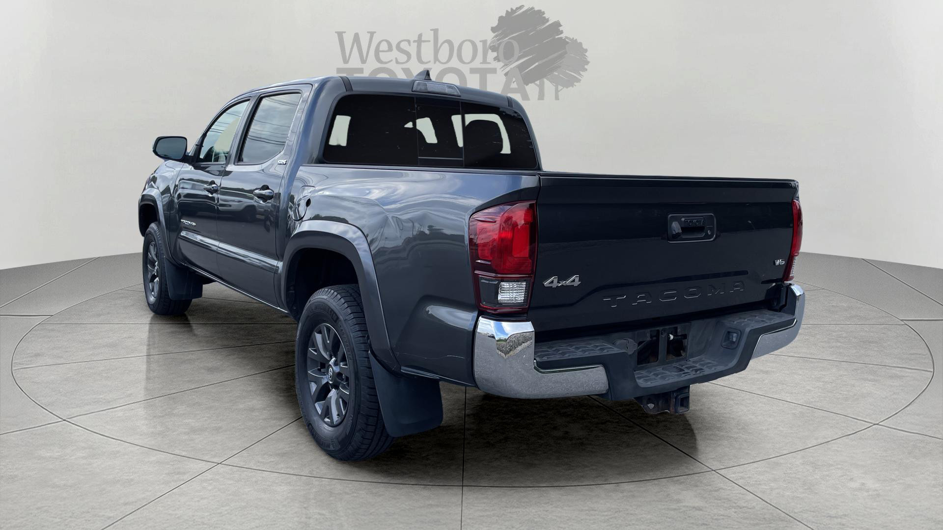 2020 Toyota Tacoma SR5 photo 5