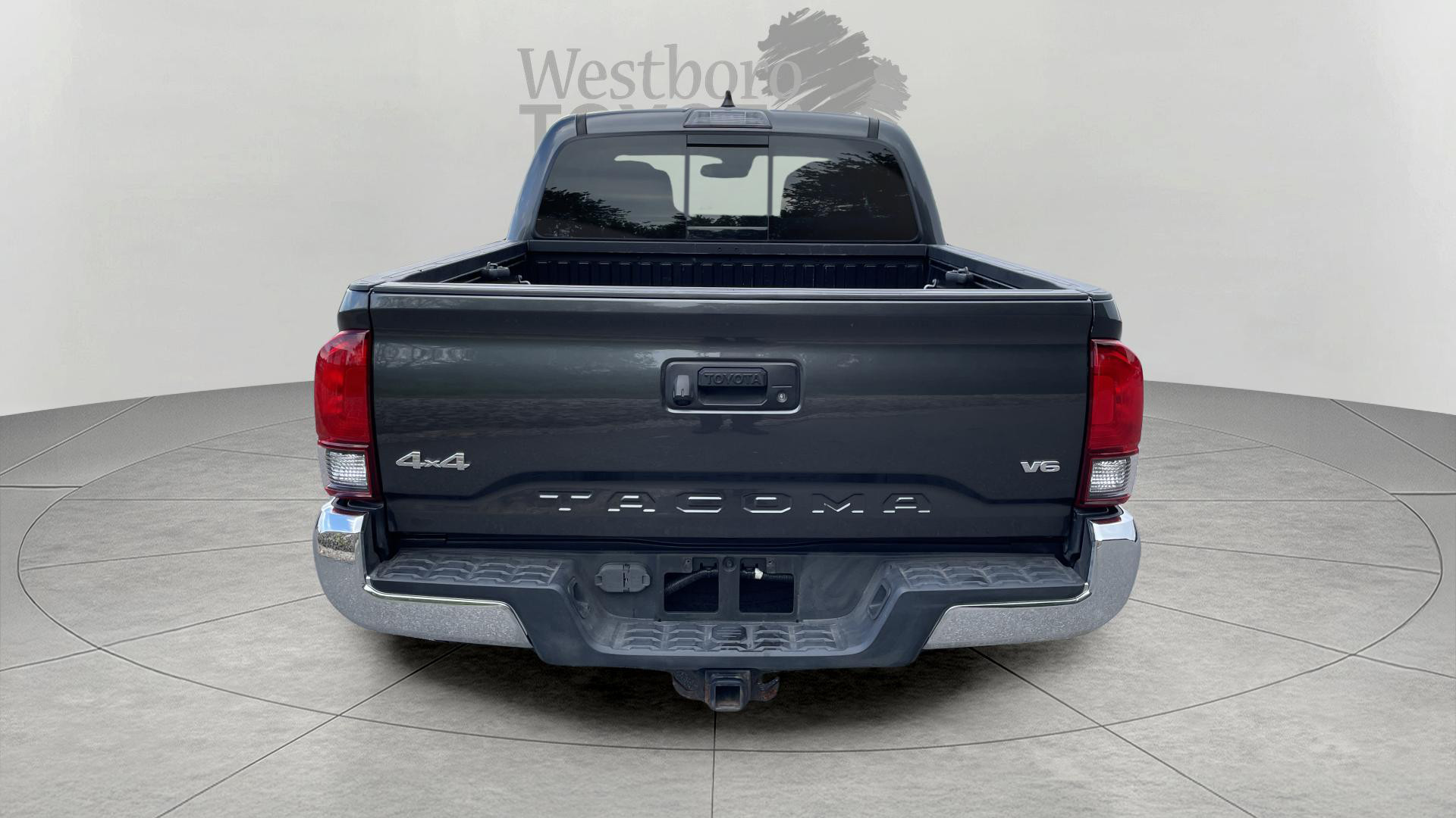 2020 Toyota Tacoma SR5 photo 6