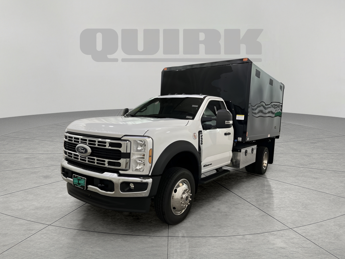 2025 Ford F-550 Super Duty Chassis Cab XL's photo