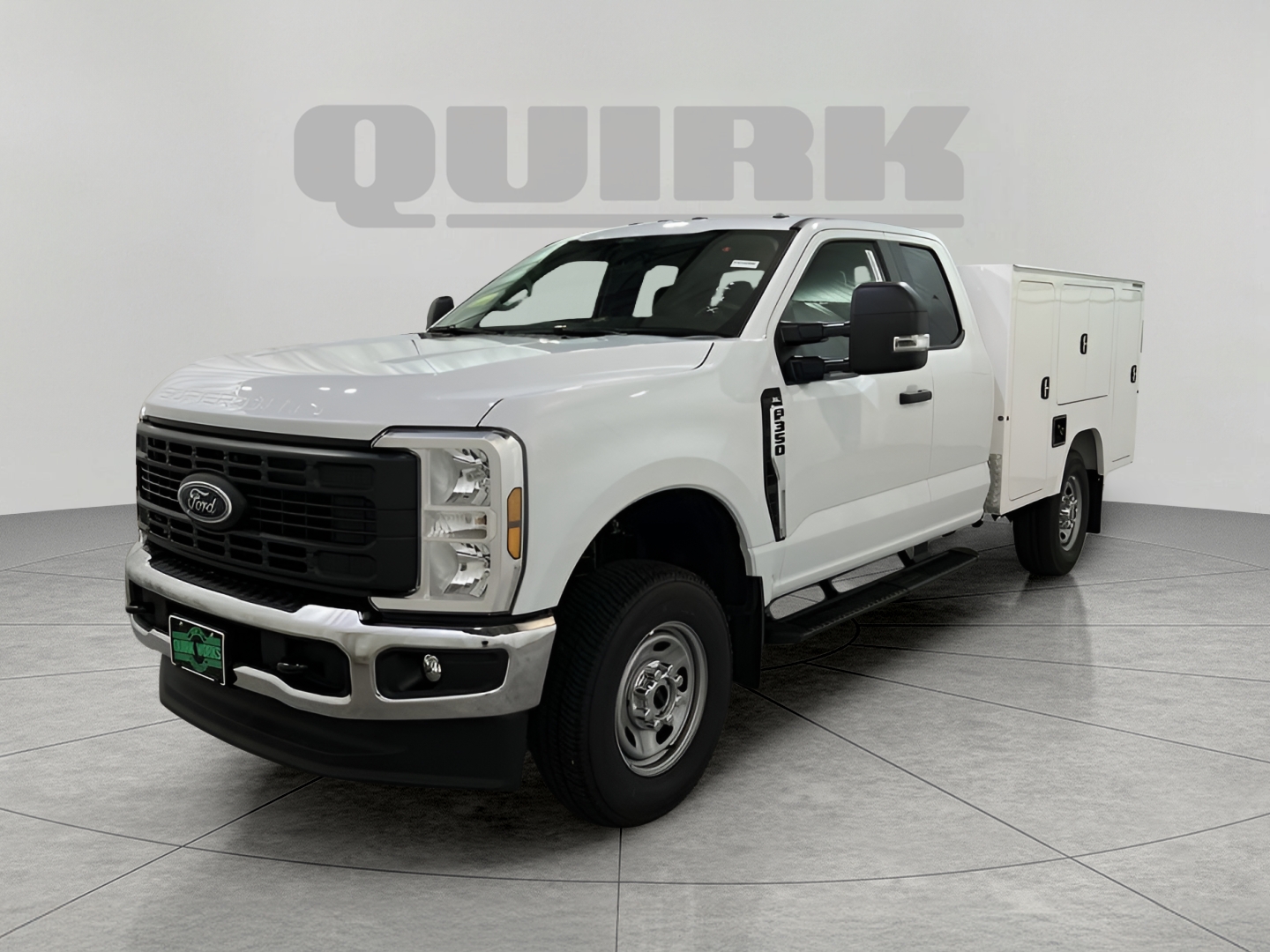 2025 Ford F-350 Super Duty XL's photo
