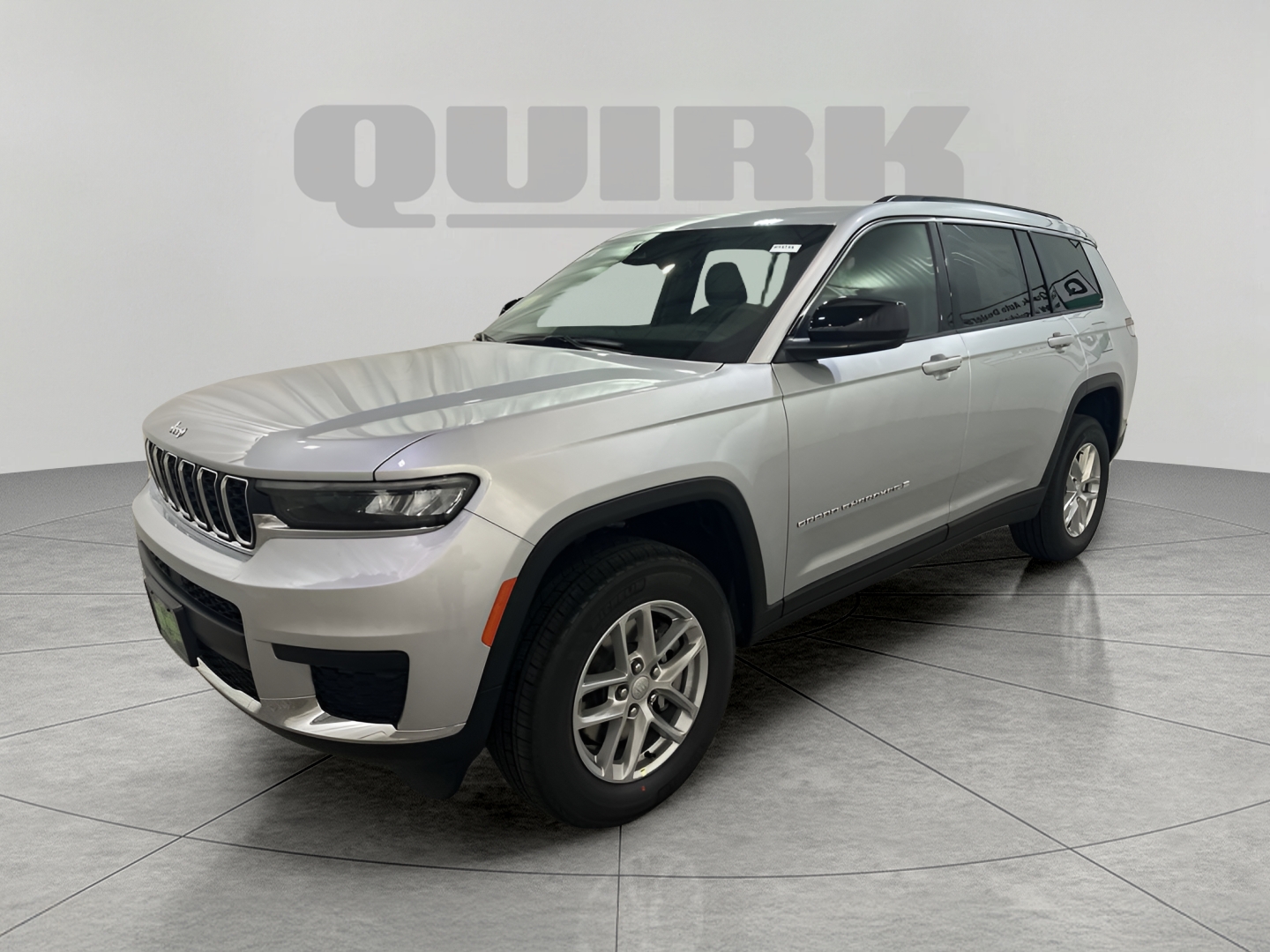 2025 Jeep Grand Cherokee L Laredo's photo