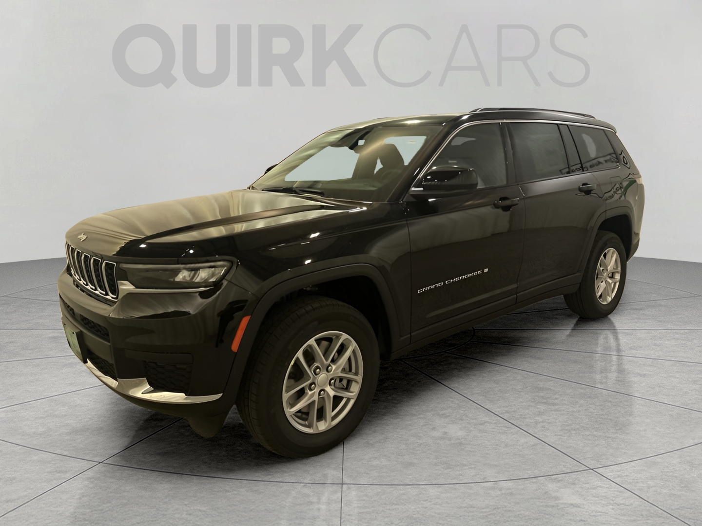 2025 Jeep Grand Cherokee L Laredo's photo